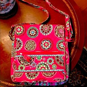 Vera Bradley pink medallion print